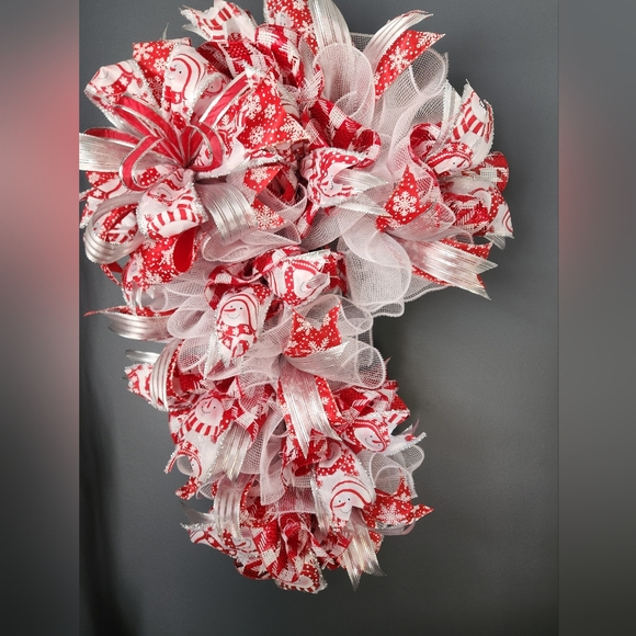 Deco Mesh Candy Cane - Picture 3 of 3